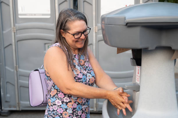 Best Portable restroom trailer rental  in Level Park Oak Park, MI
